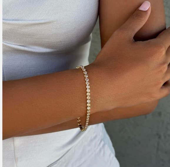 Elegant Crystal Bracelet