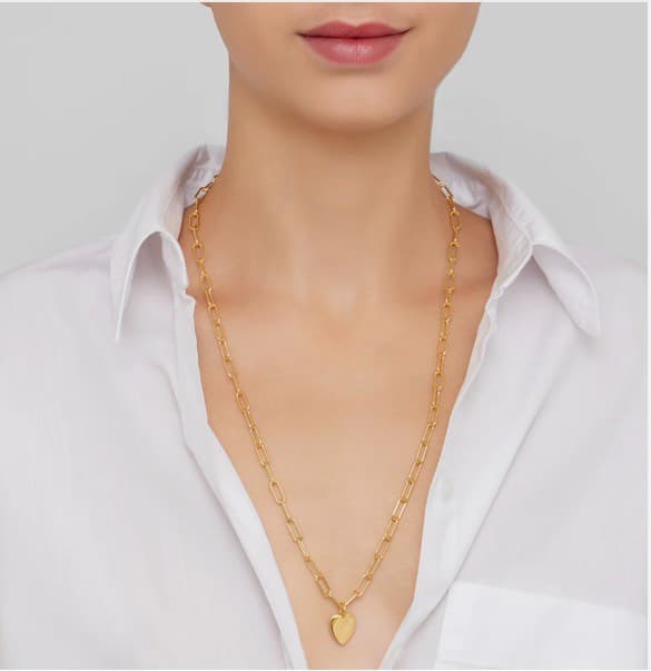 Elegant Gold Necklace