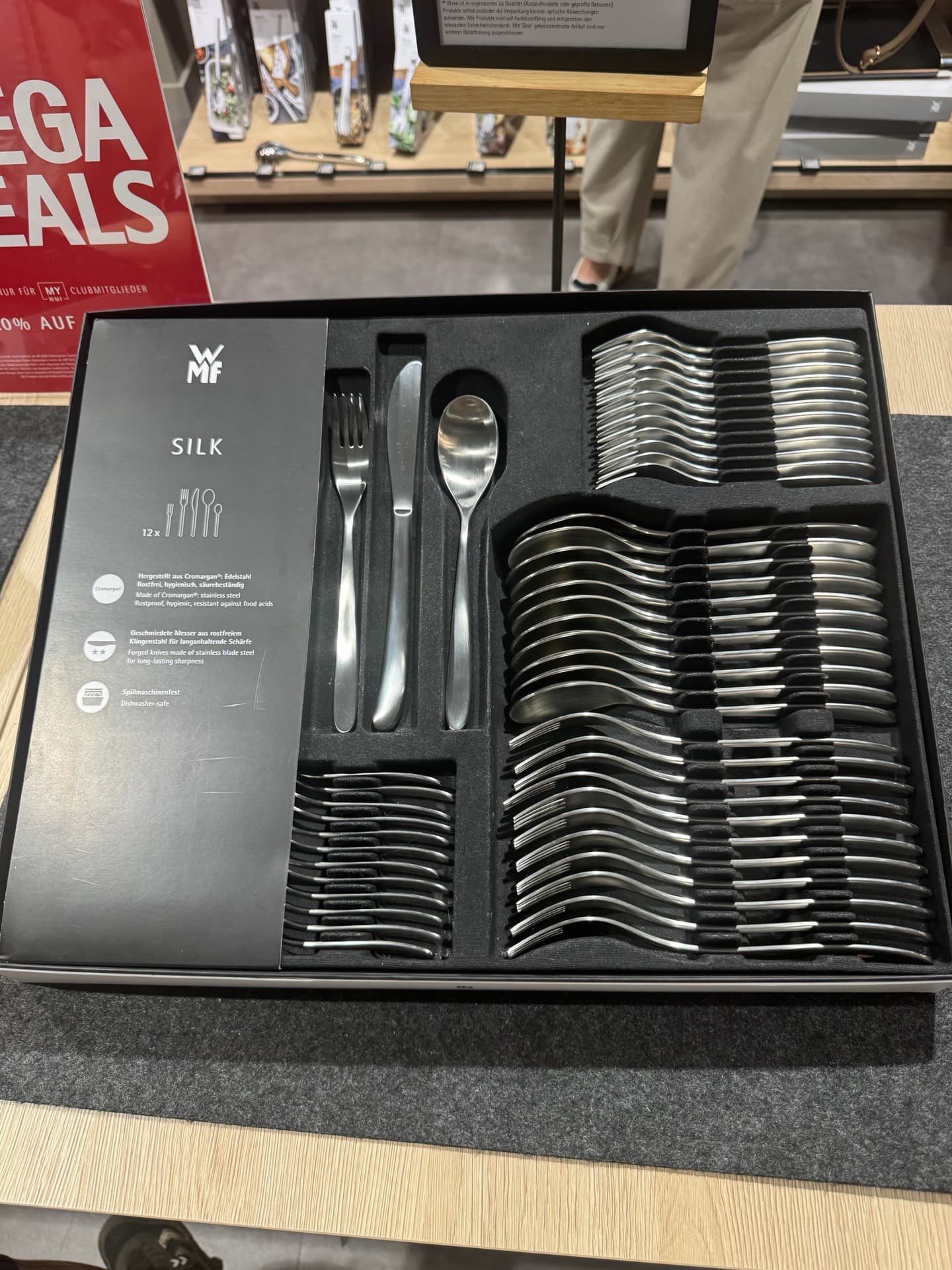 Premium Silver Flatware Set