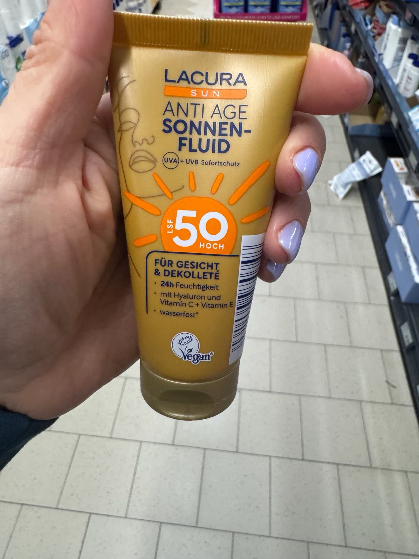 Lacura Anti-Age Sun Fluid