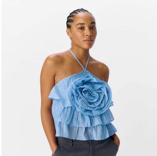Chic Blue Summer Top