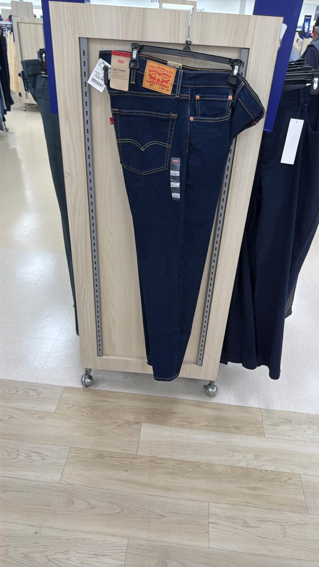 Levi's Slim Fit Jeans