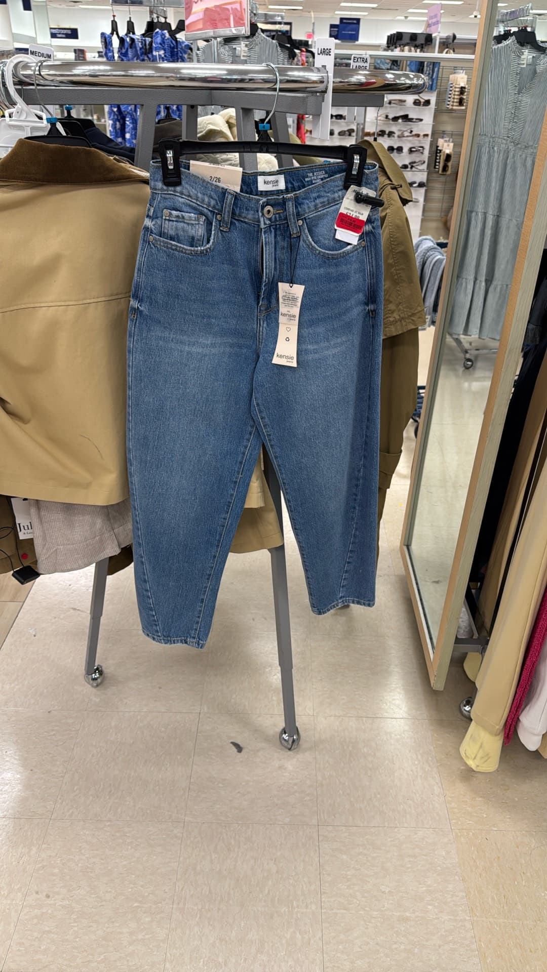 Kensie High-Waisted Jeans
