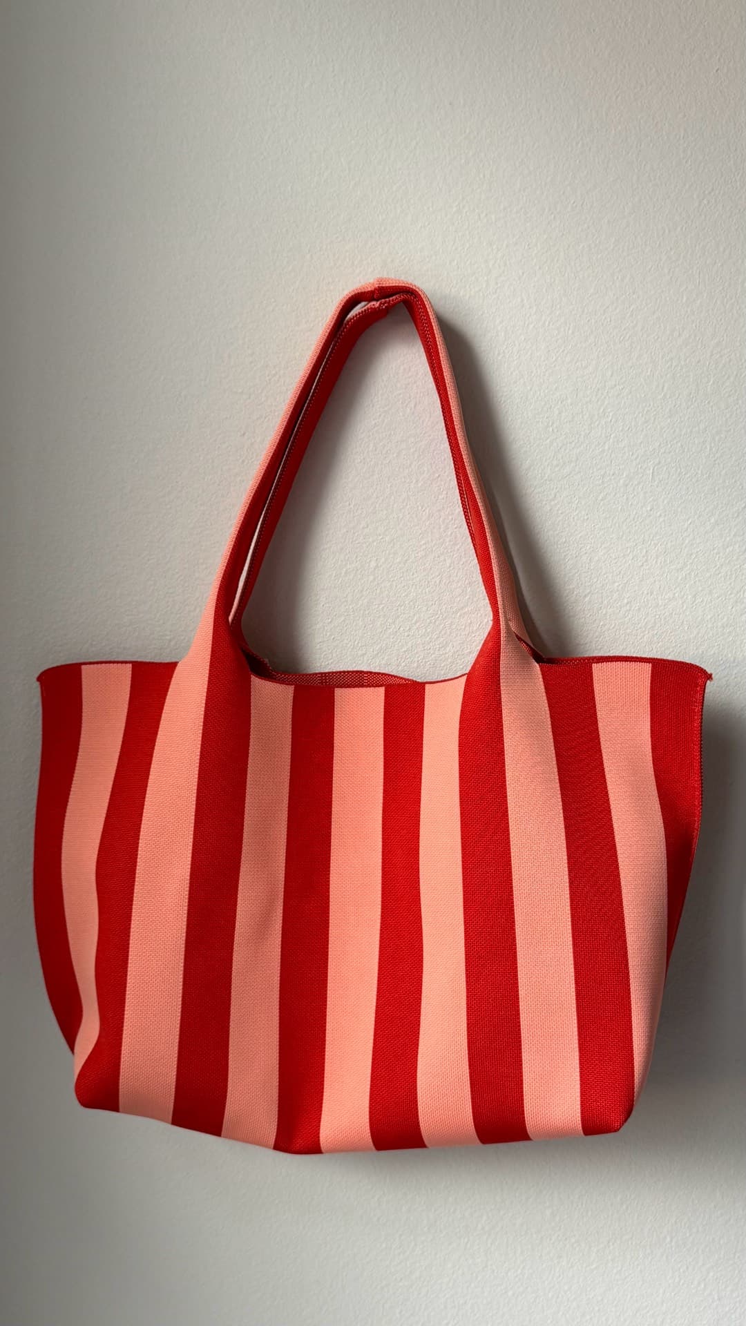Trendy Striped Tote Bag