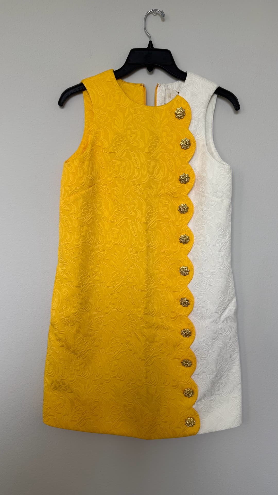 Chic Two-Tone Dress