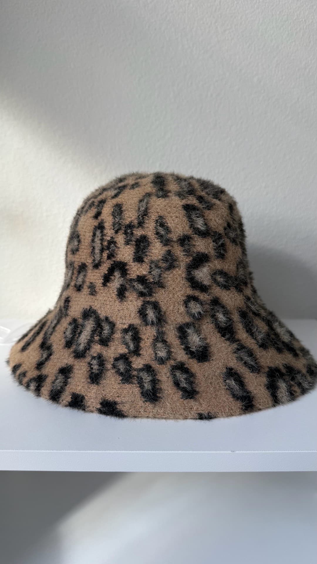 Trendy Leopard Bucket Hat