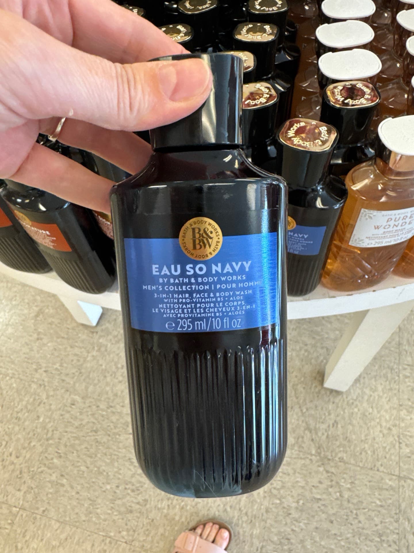 Eau So Navy Men’s Body Wash