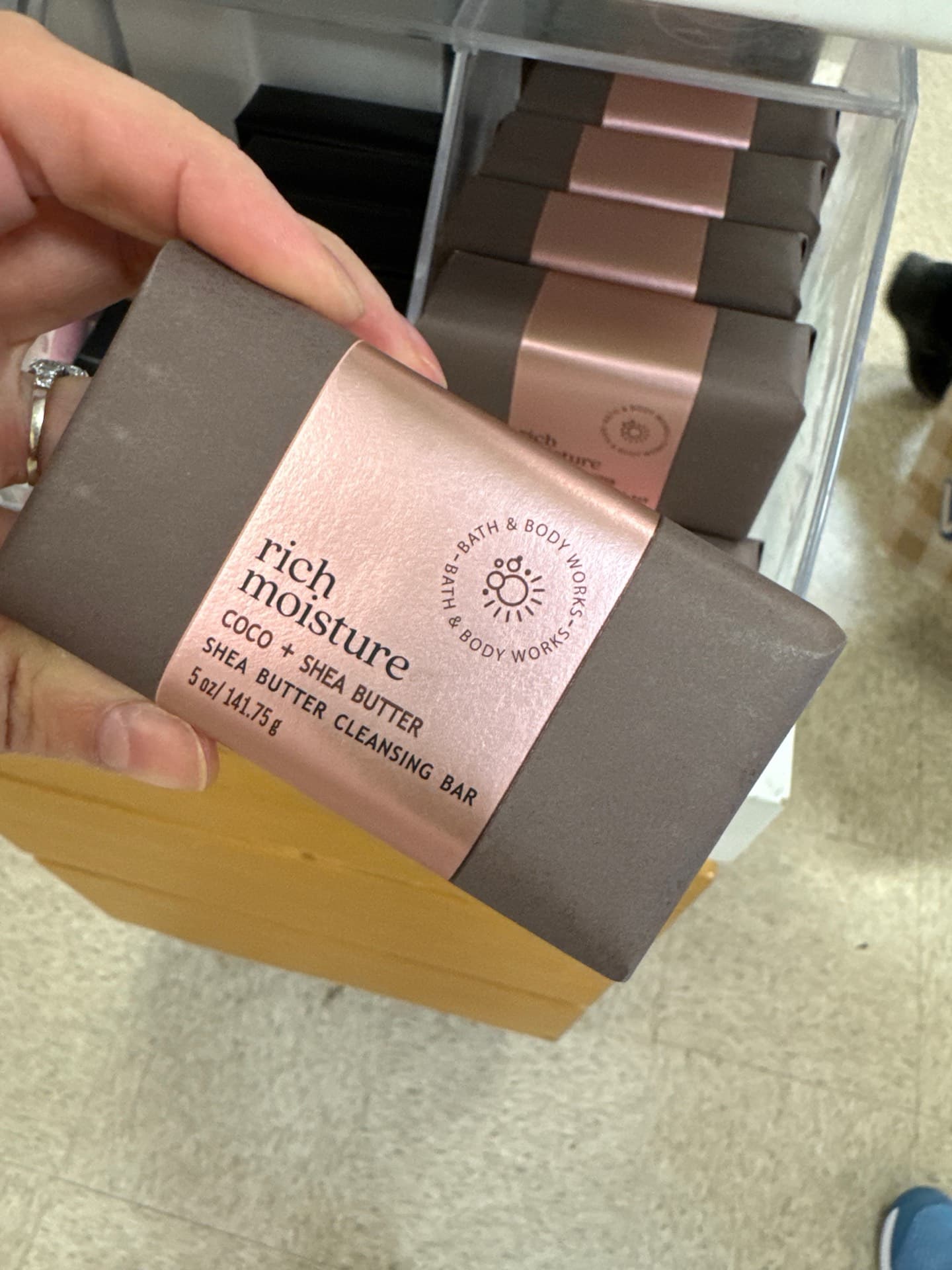 Rich Moisture Cleansing Bar
