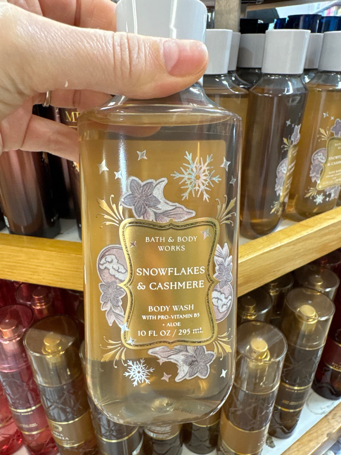 Snowflakes & Cashmere Body Wash
