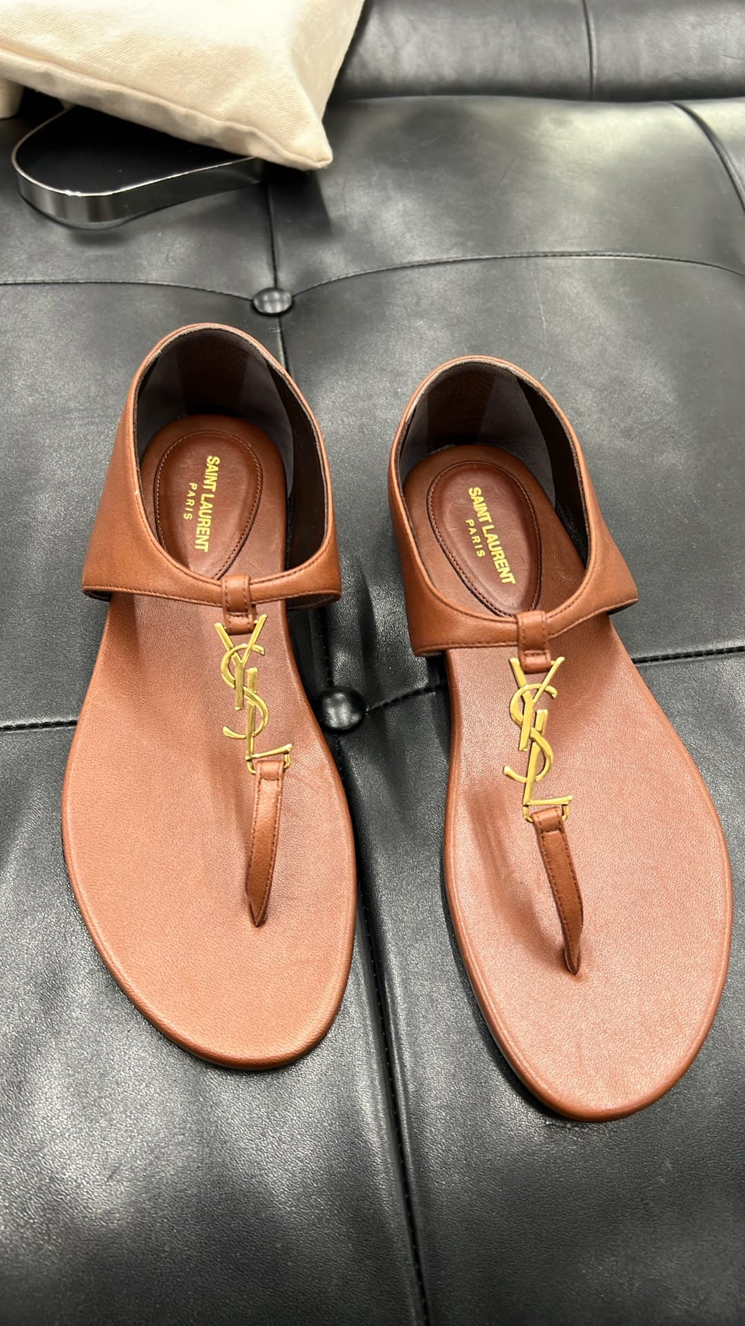 Saint Laurent