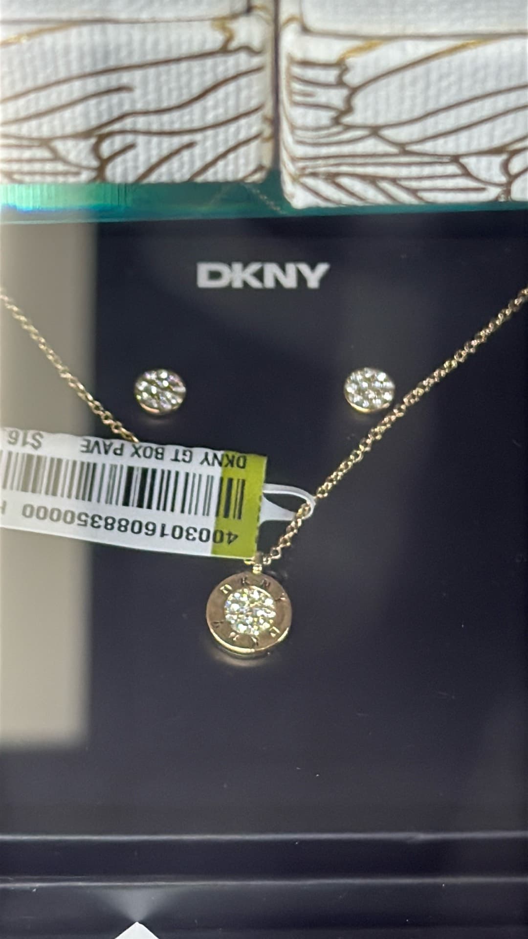 DKNY Jewelry Set
