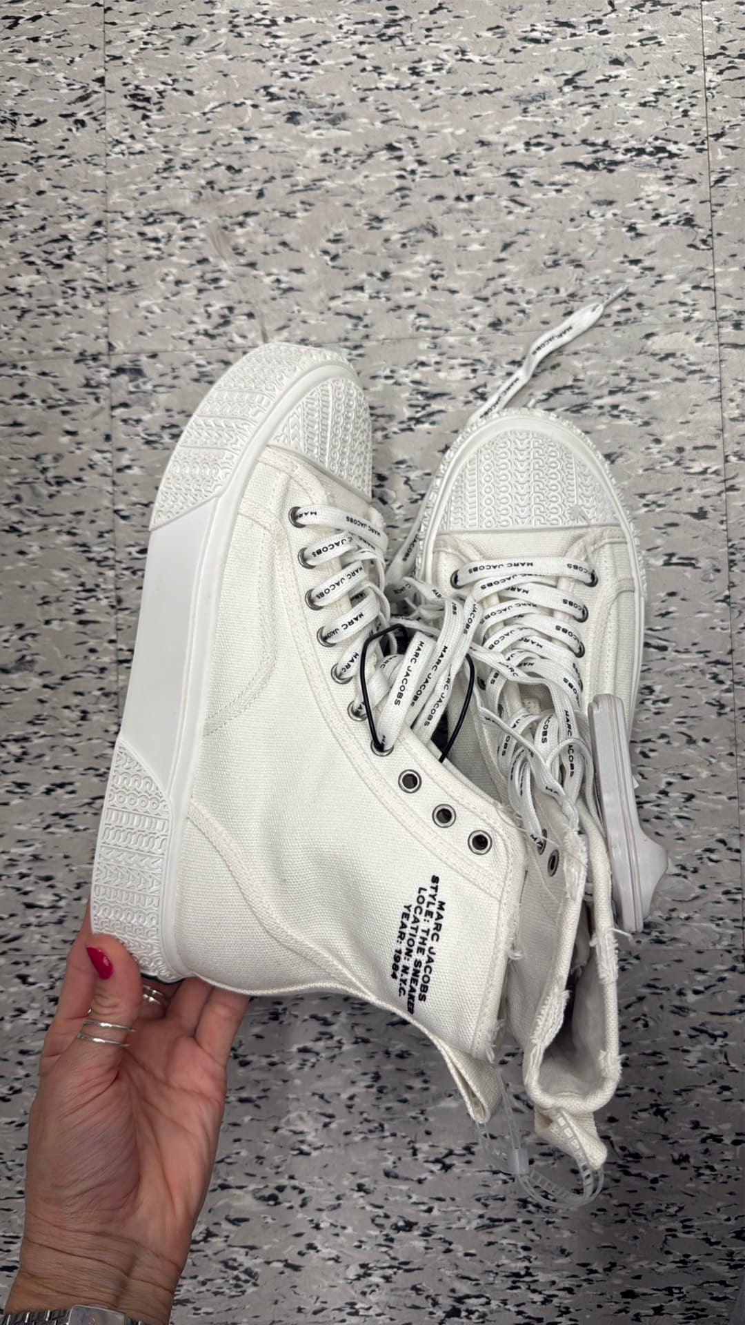 Marc Jacobs White Sneakers
