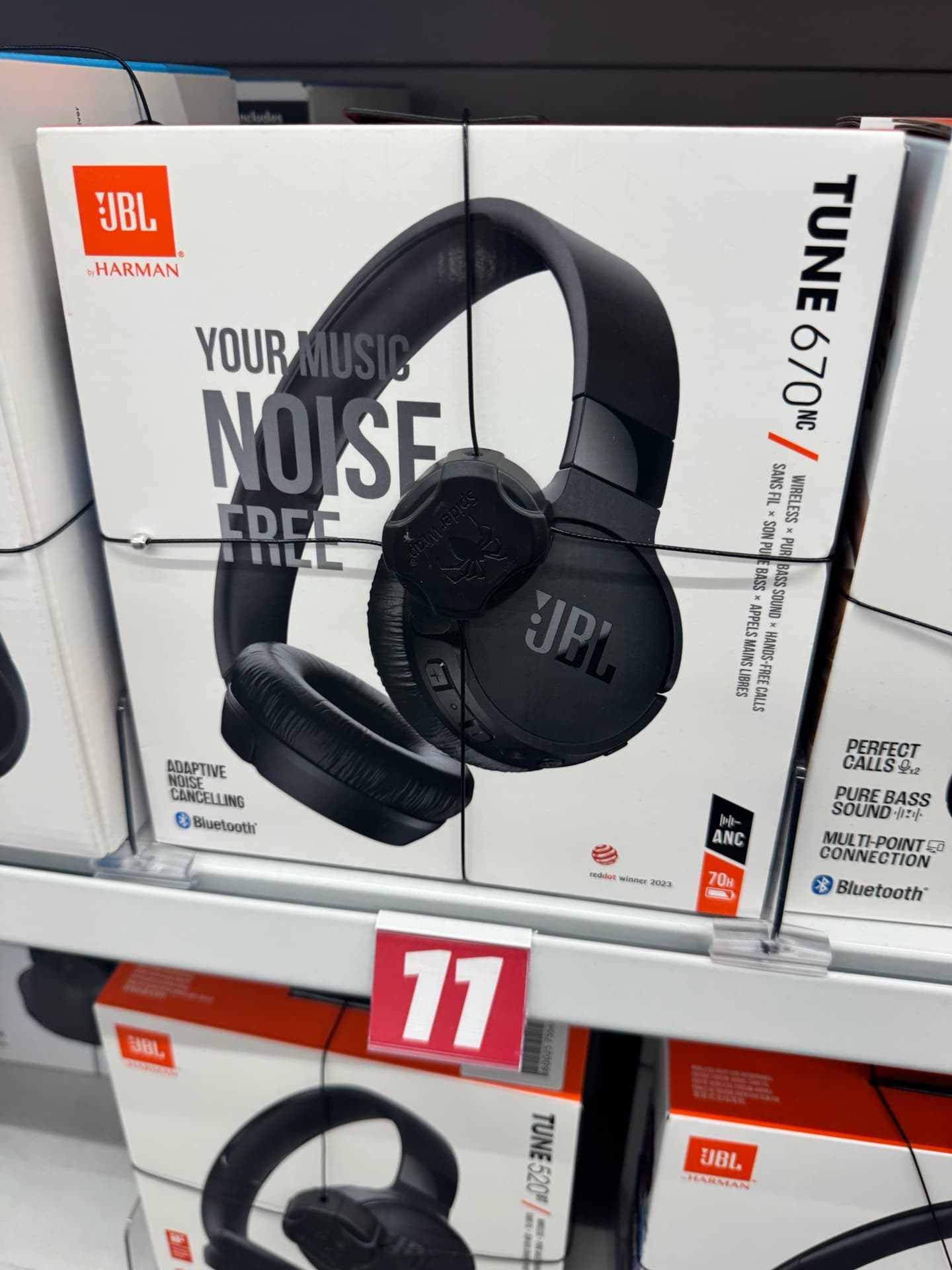 JBL Tune 670NC Headphones