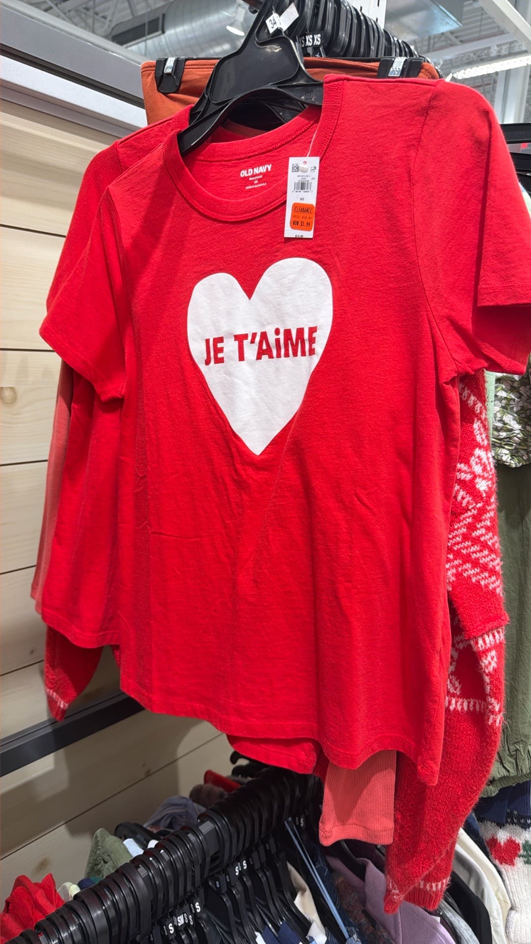 Love Graphic Tee