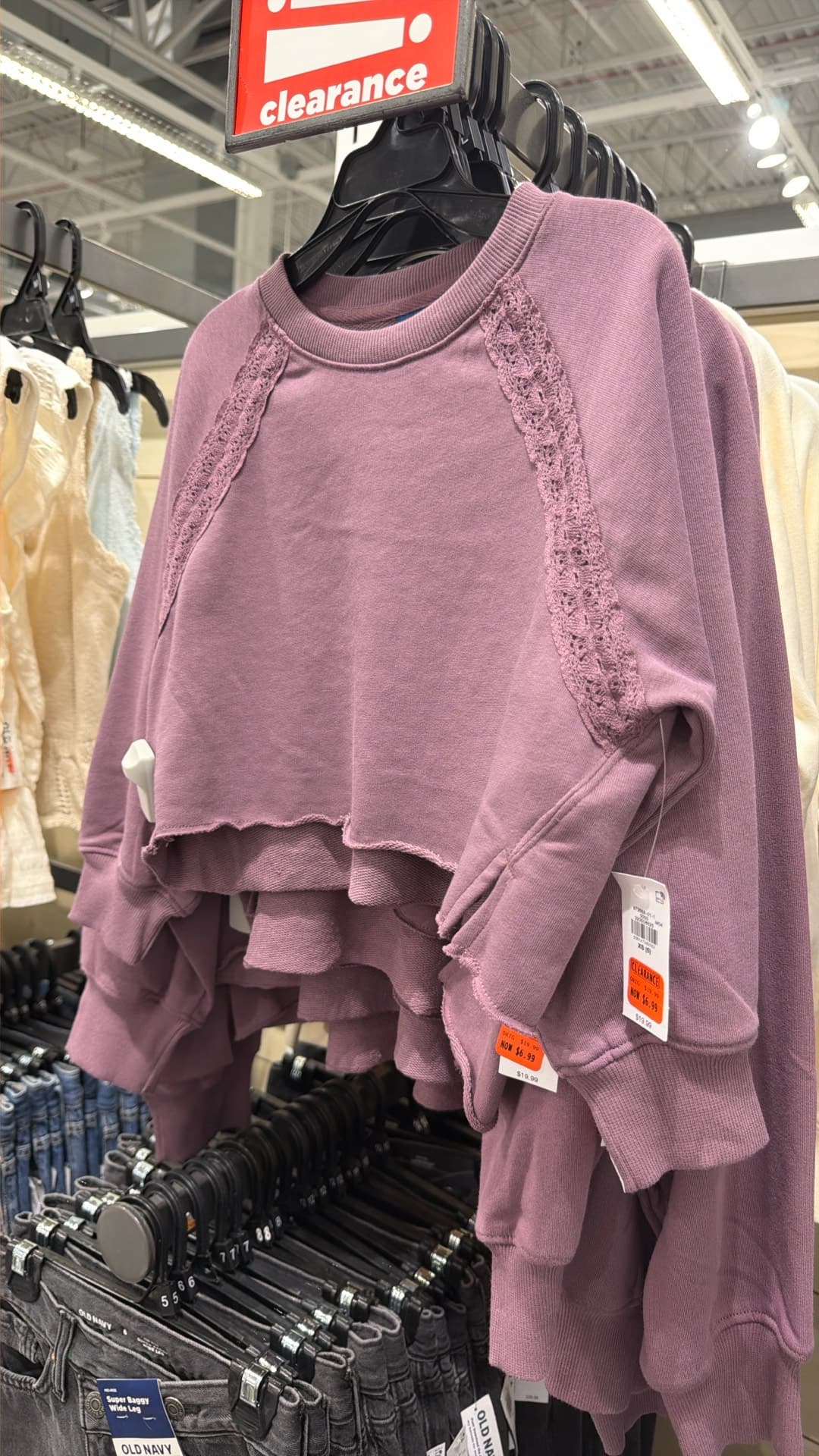 Trendy Lilac Cropped Sweatshirt