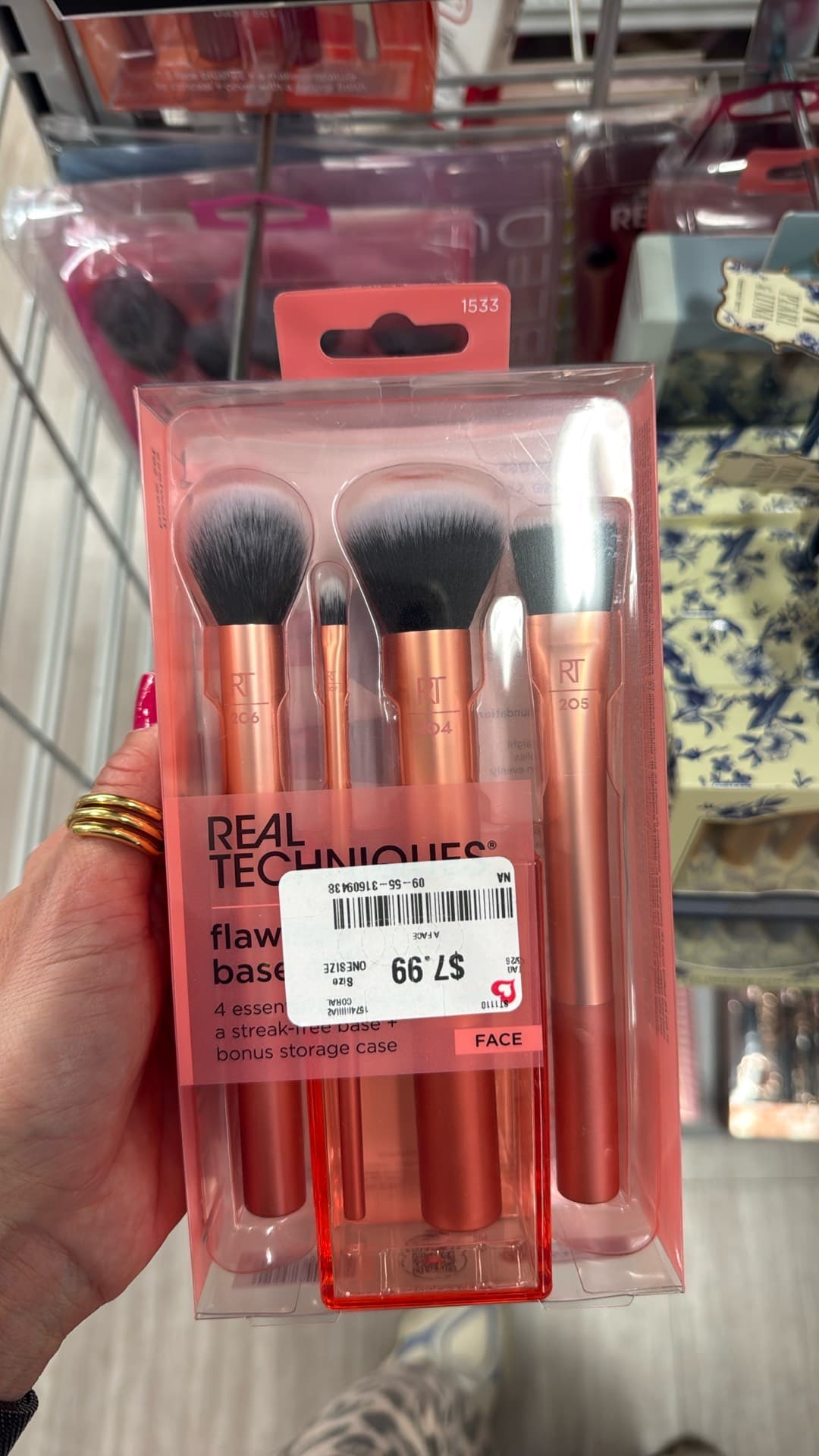 Real Techniques Flawless Foundation Brush Set