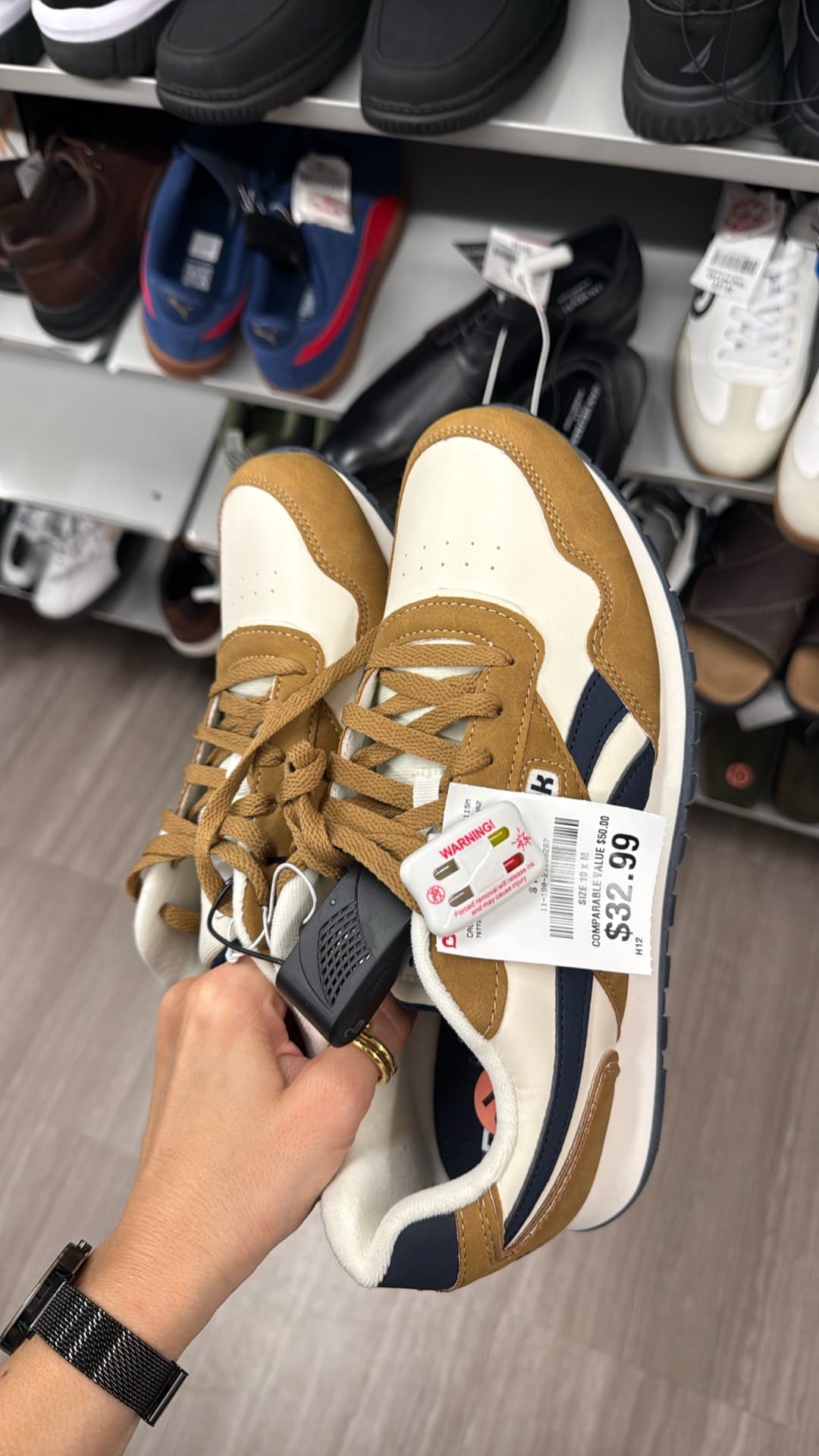 Stylish Sports Sneakers