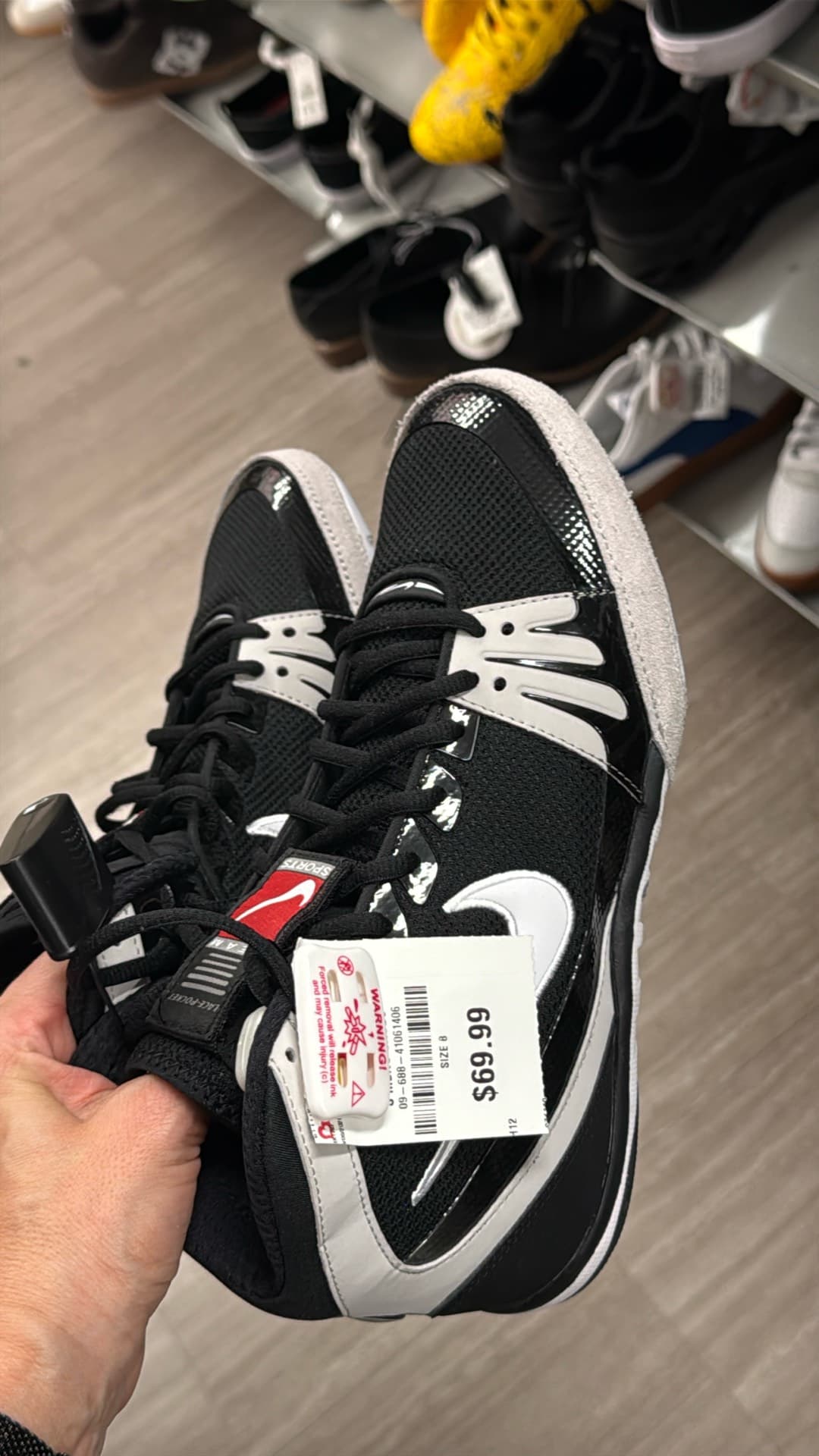Nike Sports Shoes
