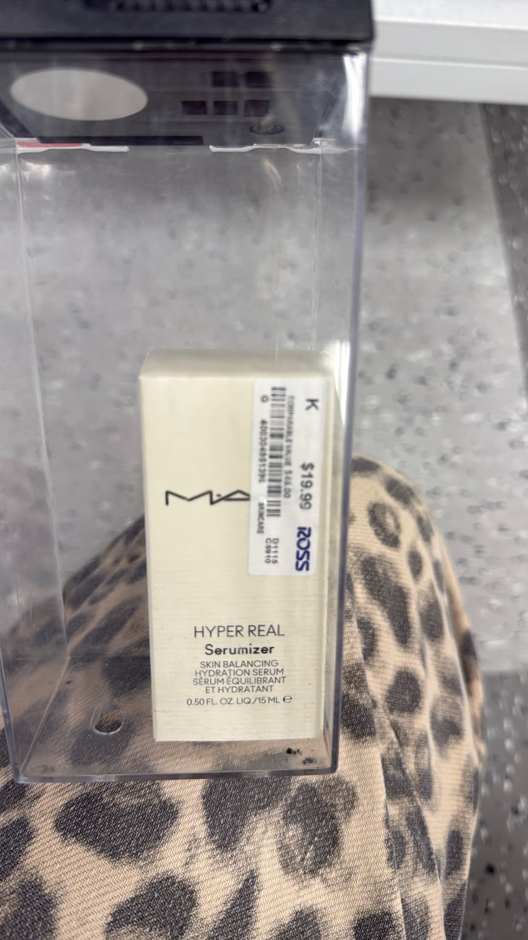 MAC Hyper Real Serumizer