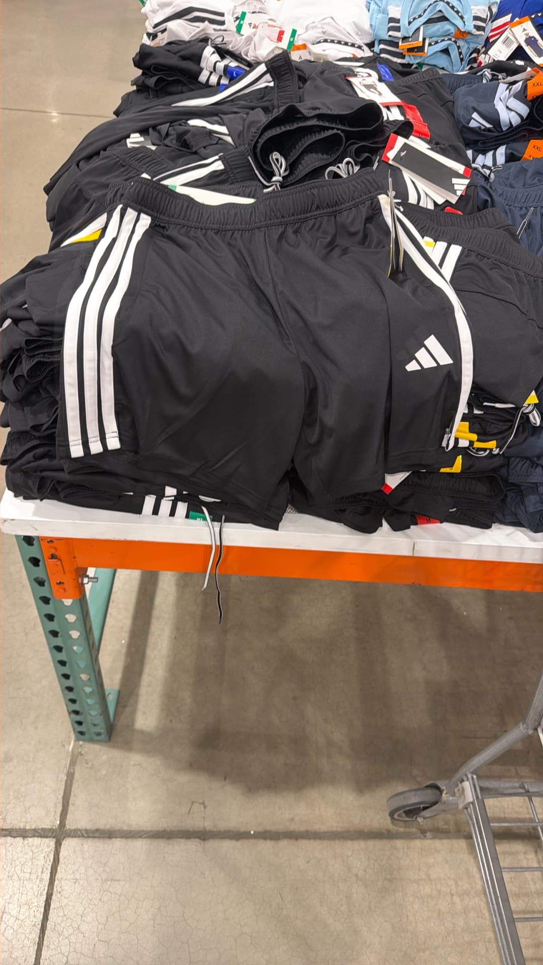 Тренировочные шорты Adidas