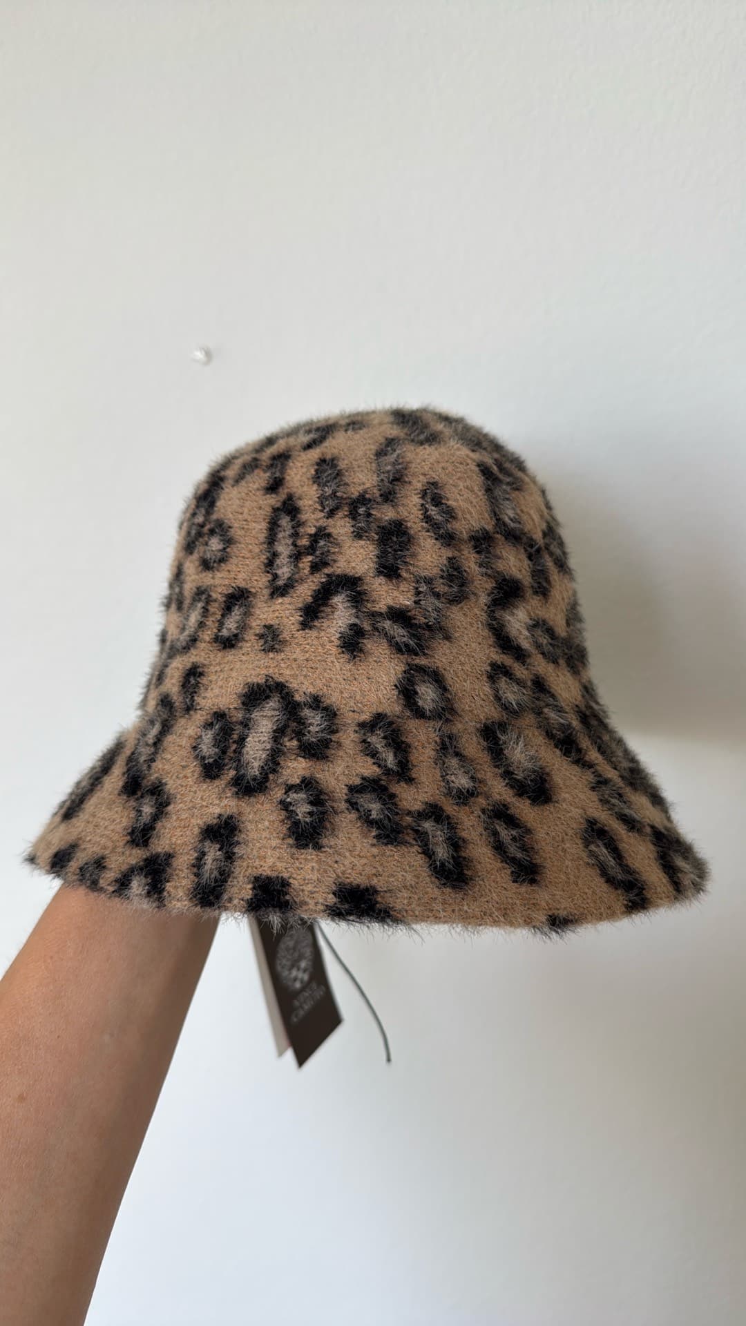Trendy Leopard Print Bucket Hat