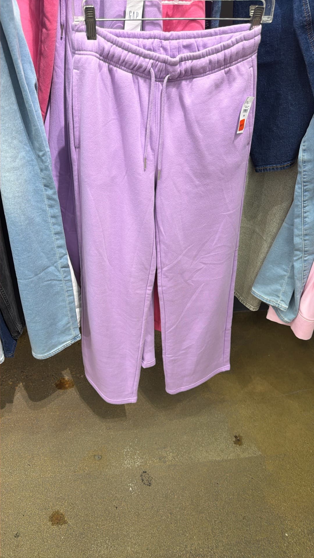 Trendy Lilac Sweatpants