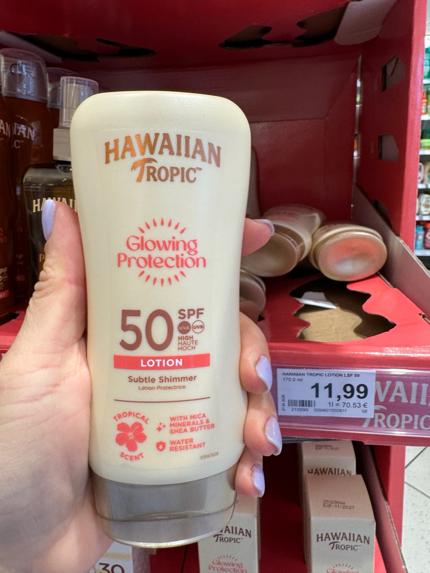 Hawaiian Tropic Glowing Protection SPF 50
