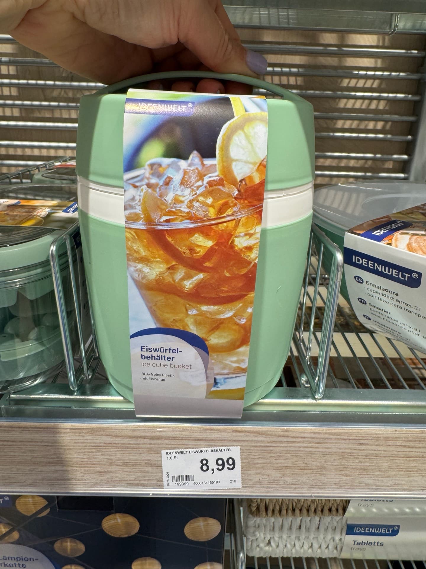 Stylish Ice Cube Bucket