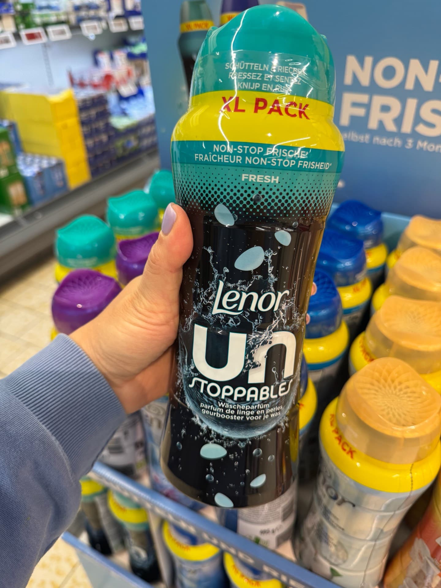 Lenor Unstoppables Fresh