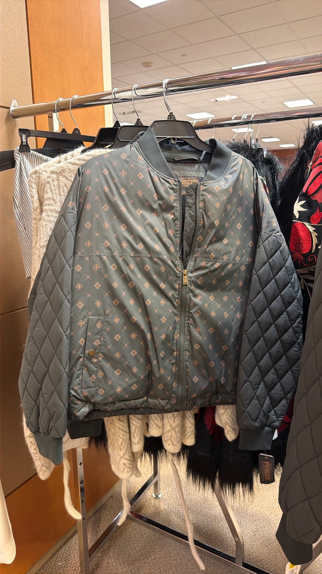 Trendy Quilted Jacket
