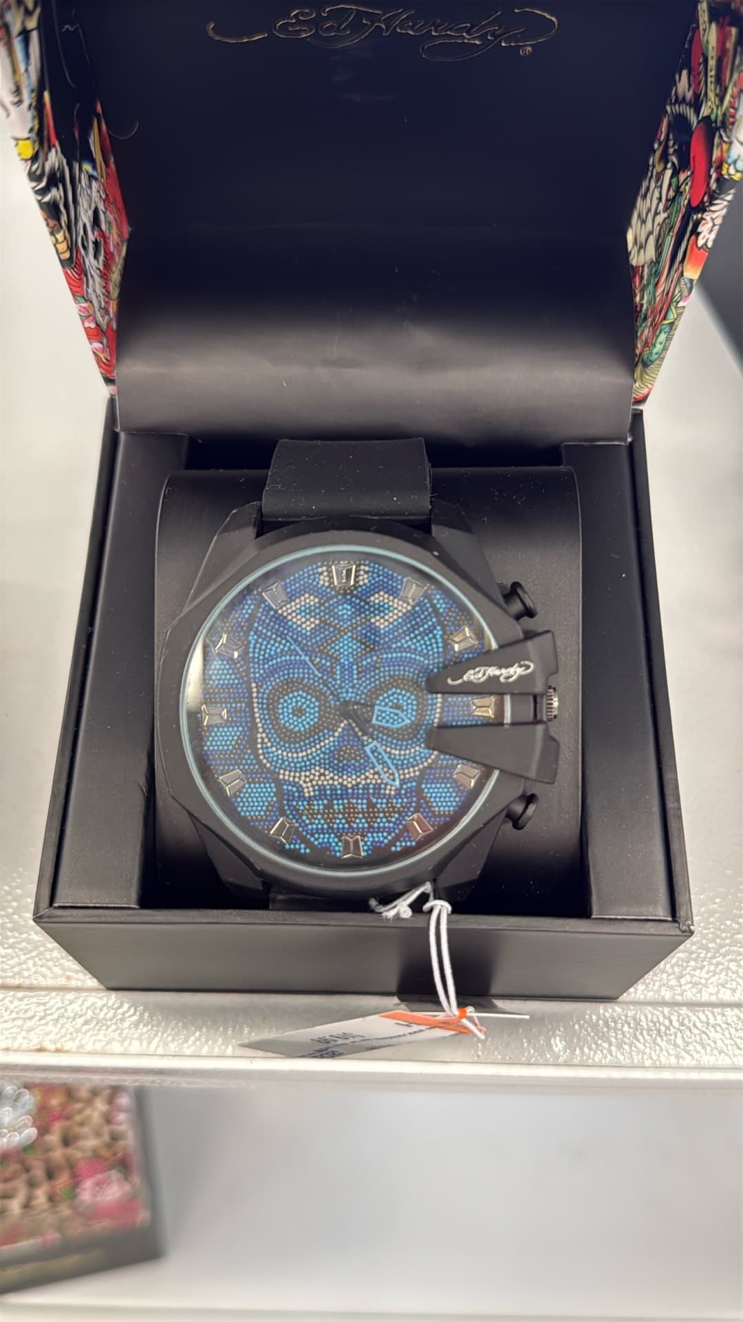 Часы с черепом Ed Hardy