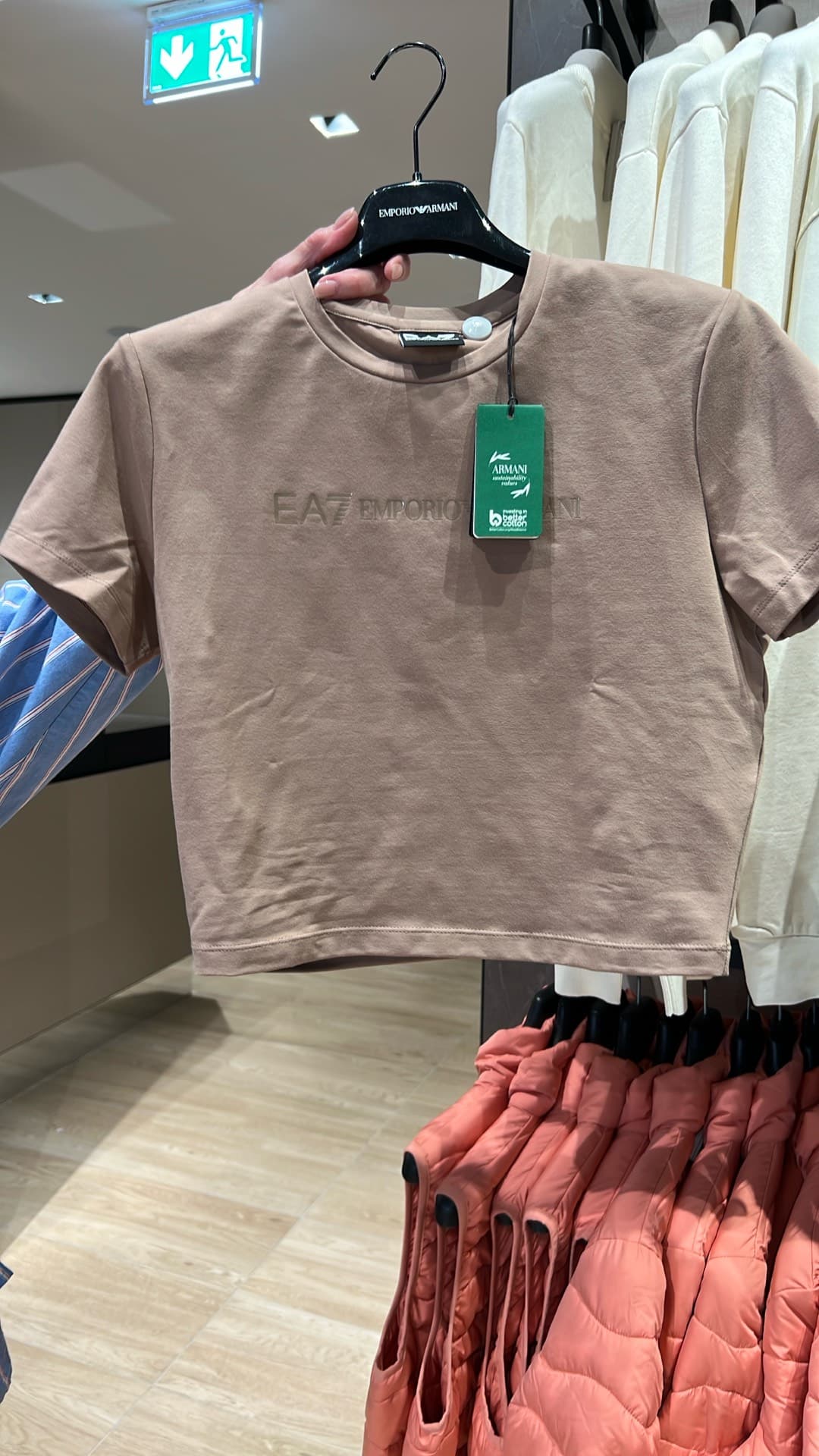Укороченная футболка Emporio Armani