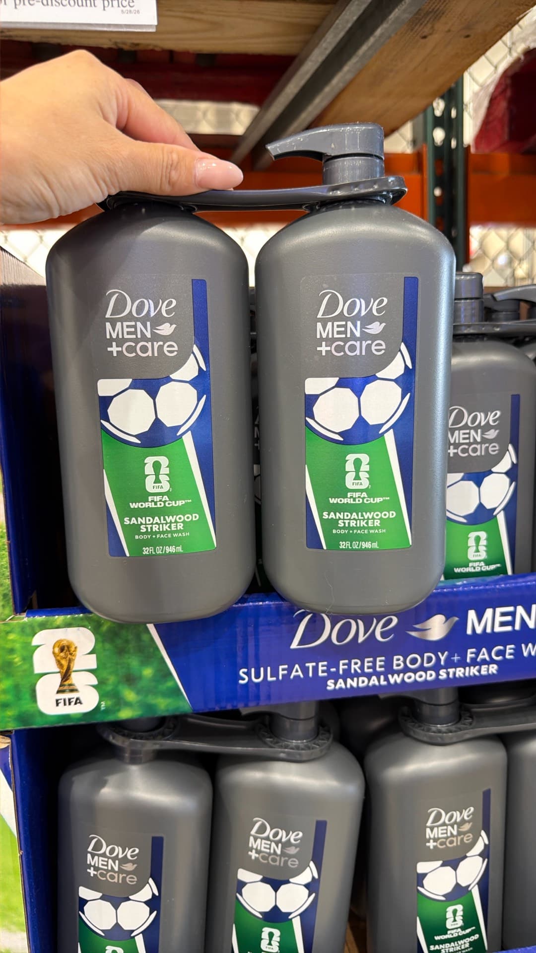 Dove Men + Care Sandalwood Striker