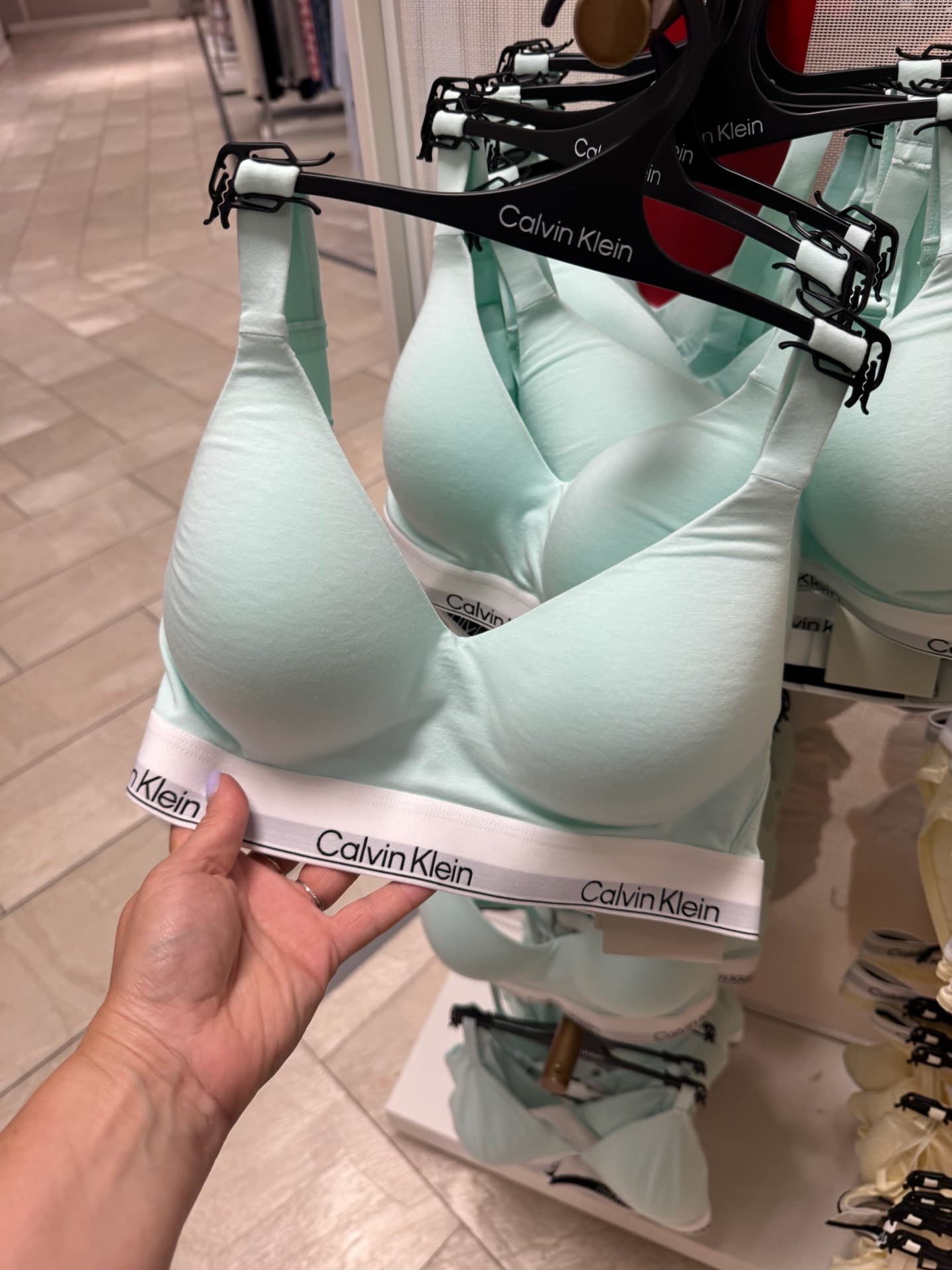 Бра светло-голубого цвета Calvin Klein
