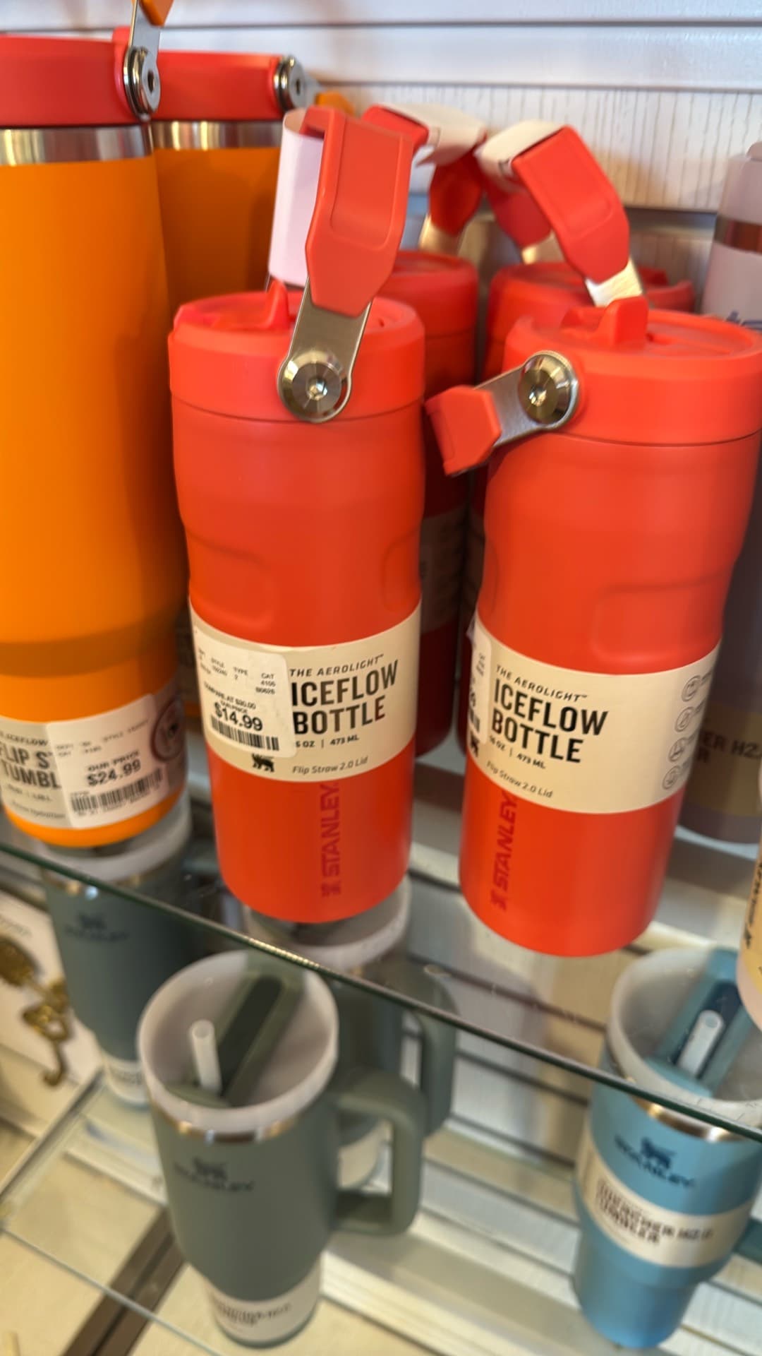 Бутылка Iceflow от Stanley