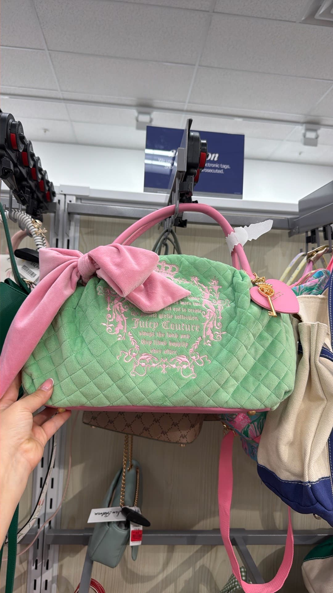 Клатч Juicy Couture с стёжкой