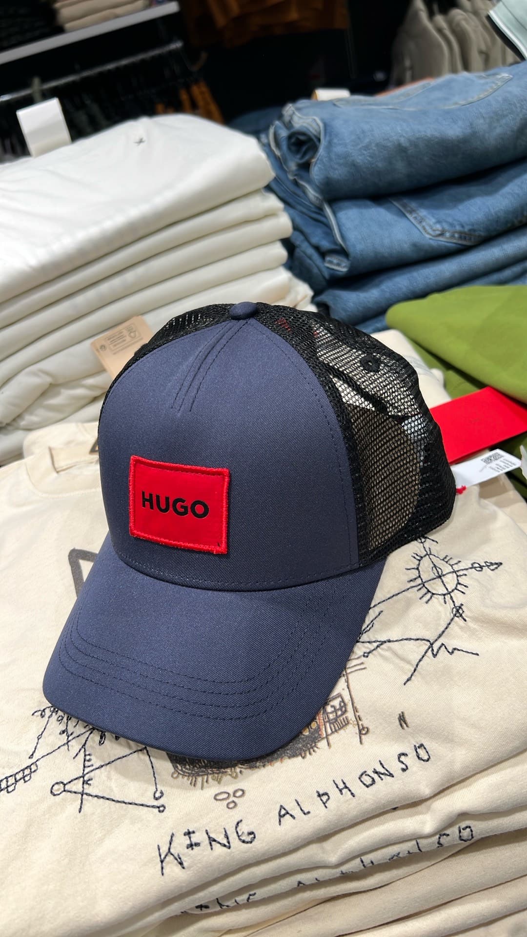 Кепка Hugo