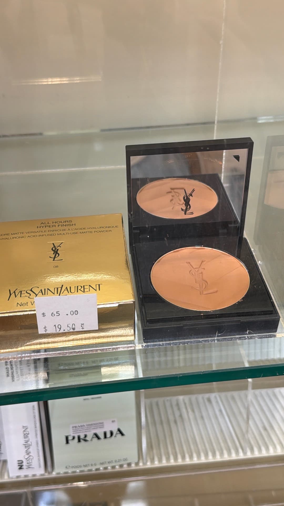 Матовая пудра Yves Saint Laurent