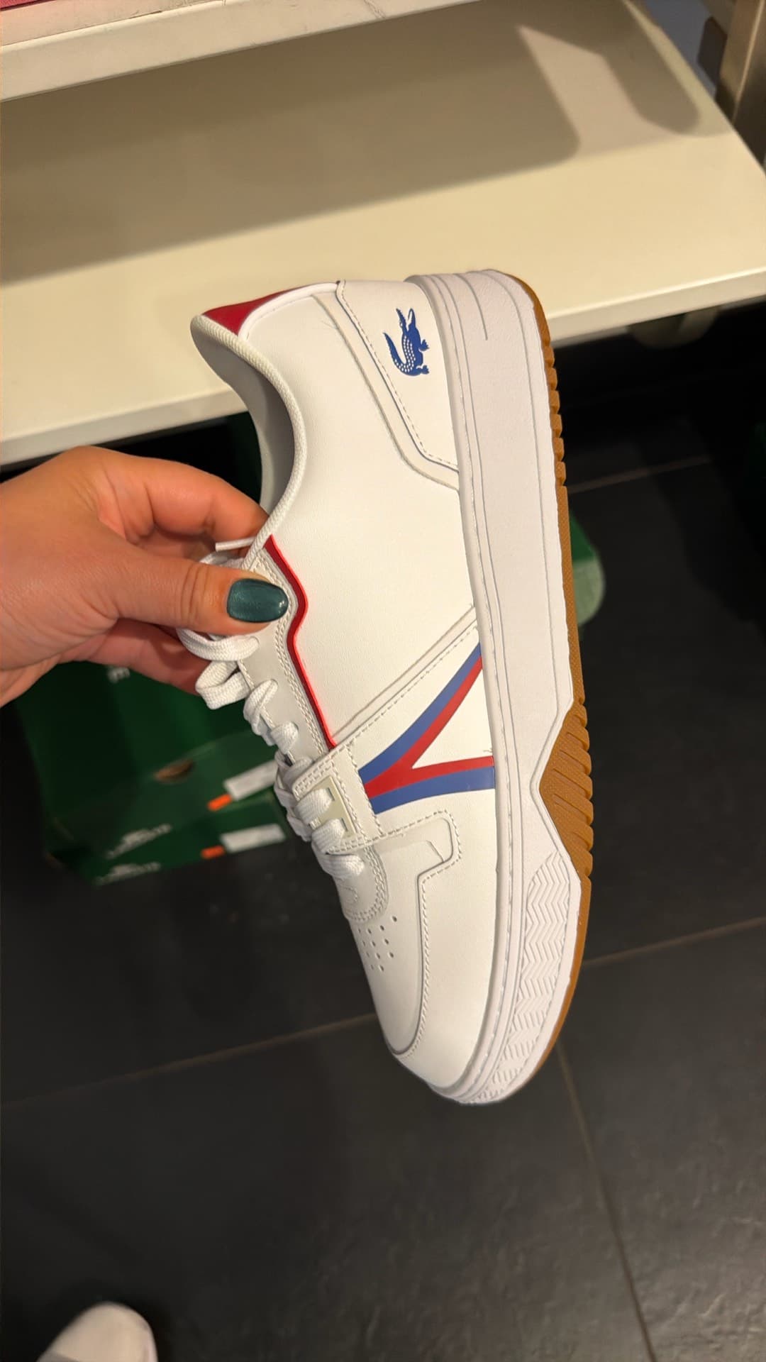 Теннисные туфли Lacoste