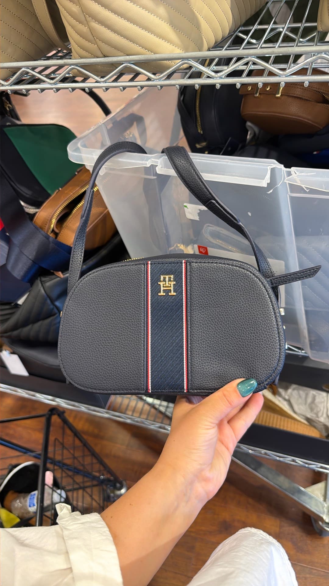 Мини-сумка Tommy Hilfiger