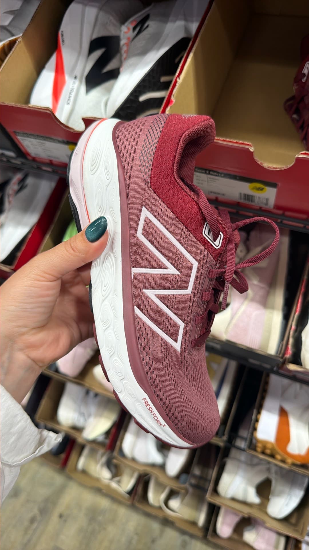 Беговые кроссовки New Balance Fresh Foam
