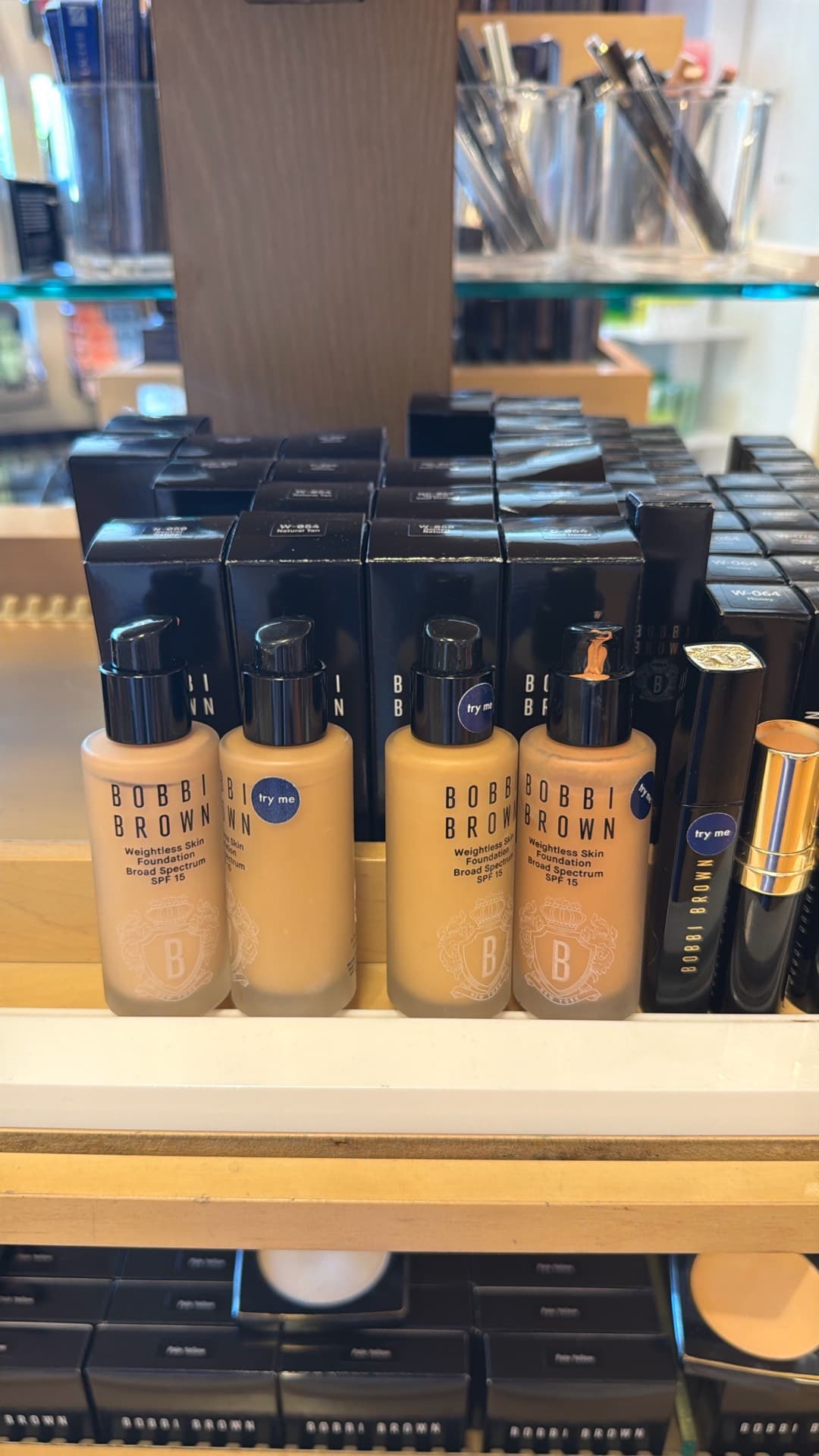 Основание Bobbi Brown