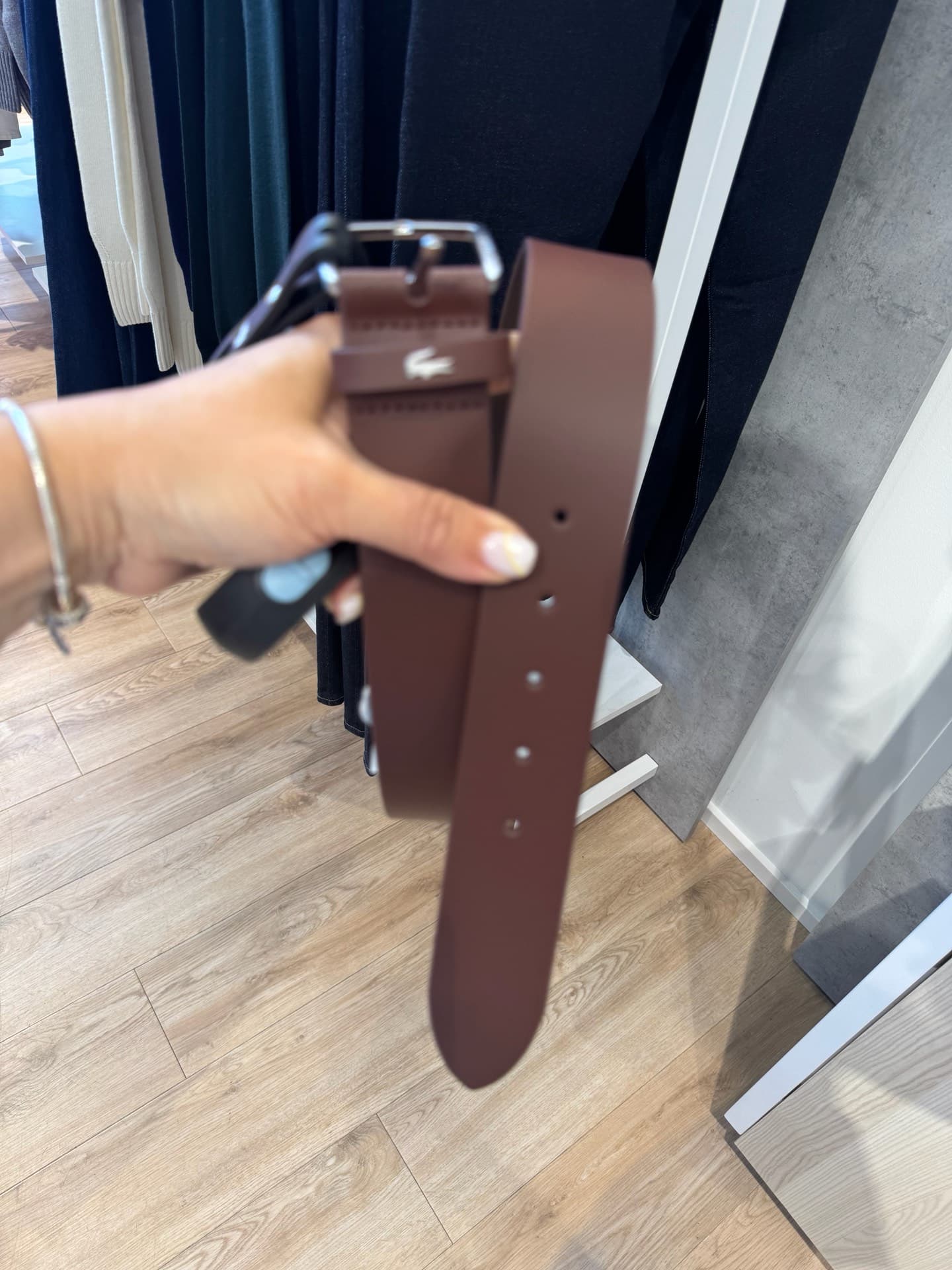 Стильный ремень Lacoste