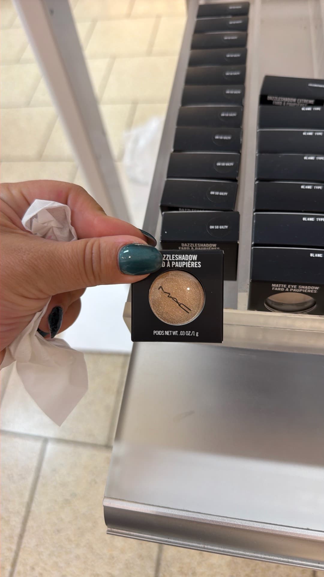 Тени для век MAC Dazzleshadow