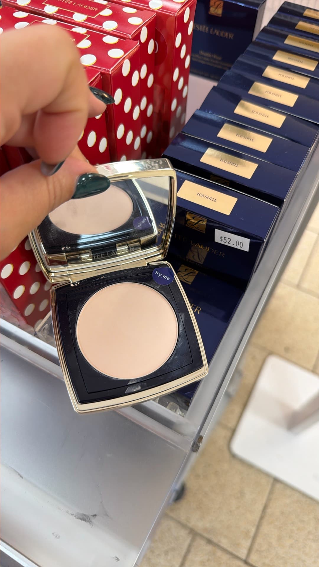 Компактная пудра Estée Lauder