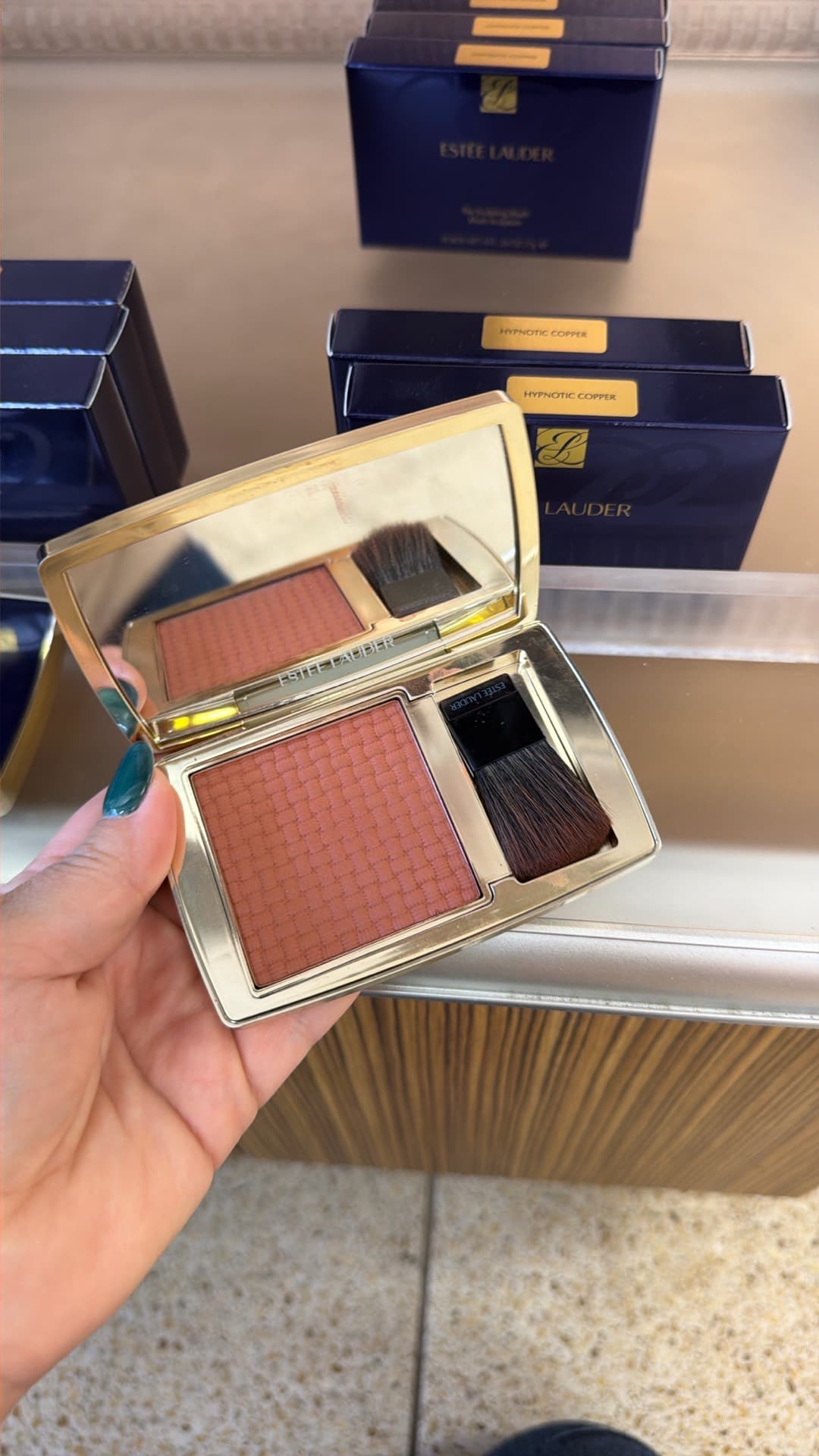 Румяна Estee Lauder