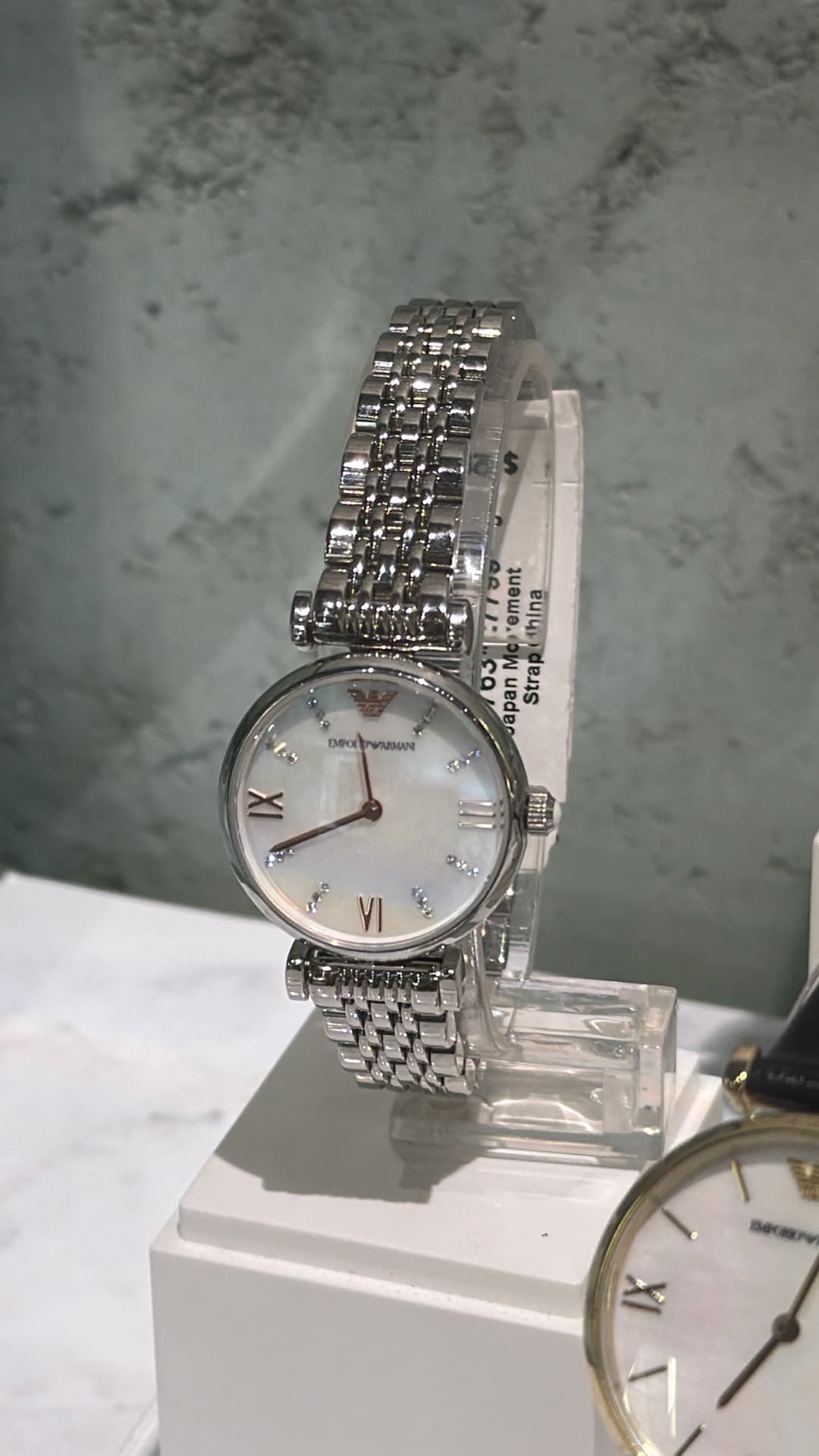 Часы Emporio Armani для женщин