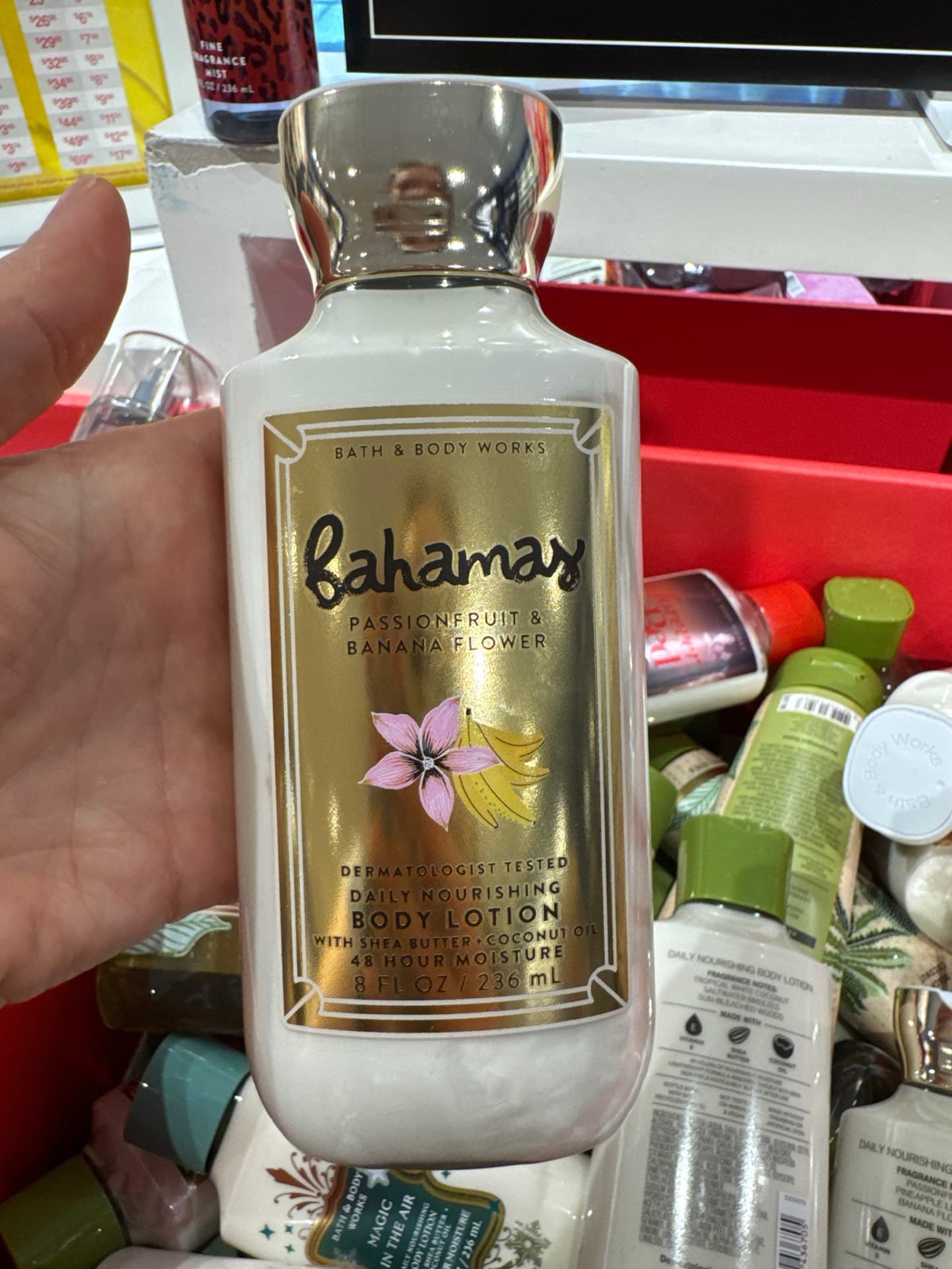 Лосьон для тела с пассионфруктом и цветком банана Bahama