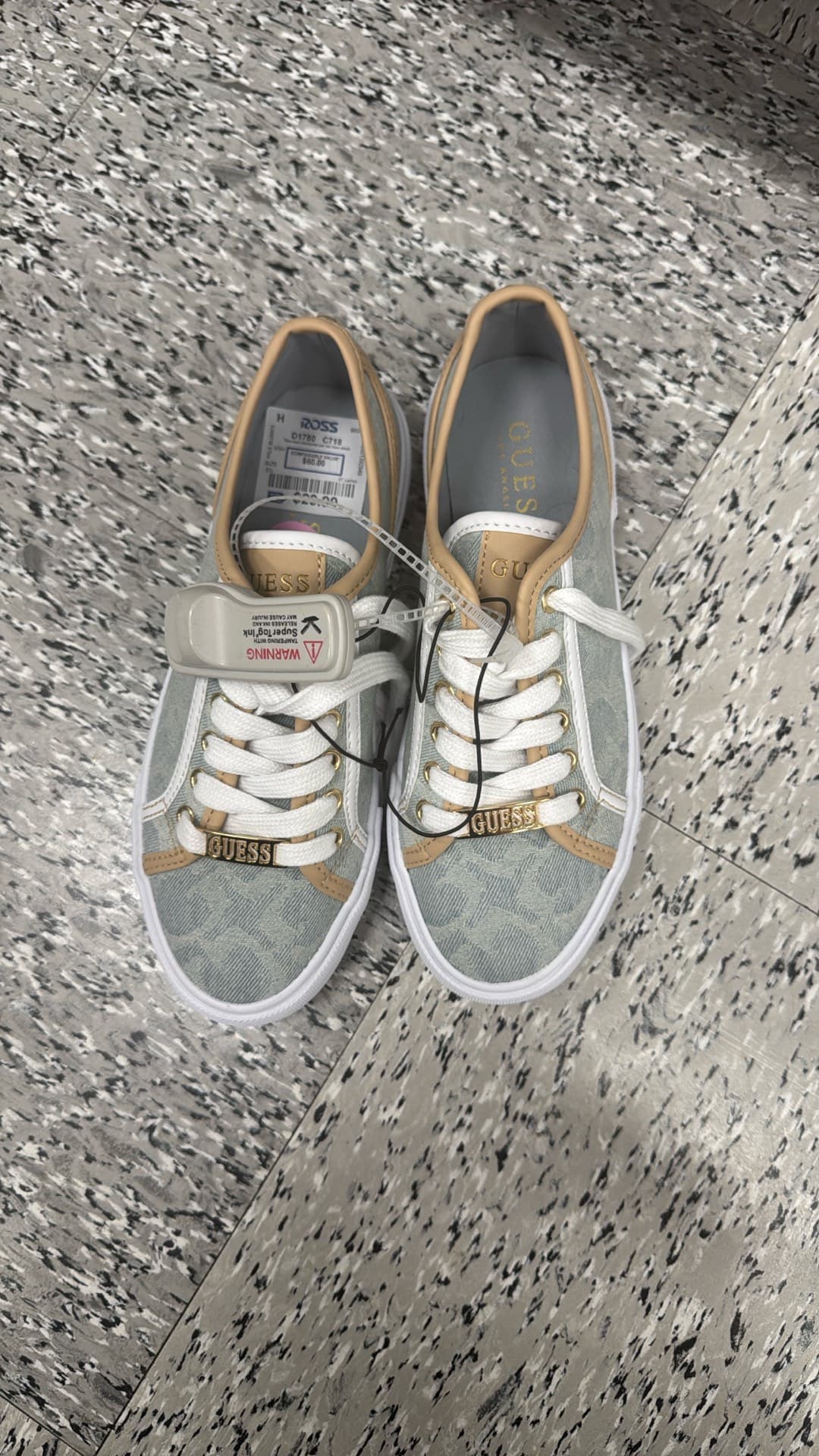 Кроссовки Guess casual