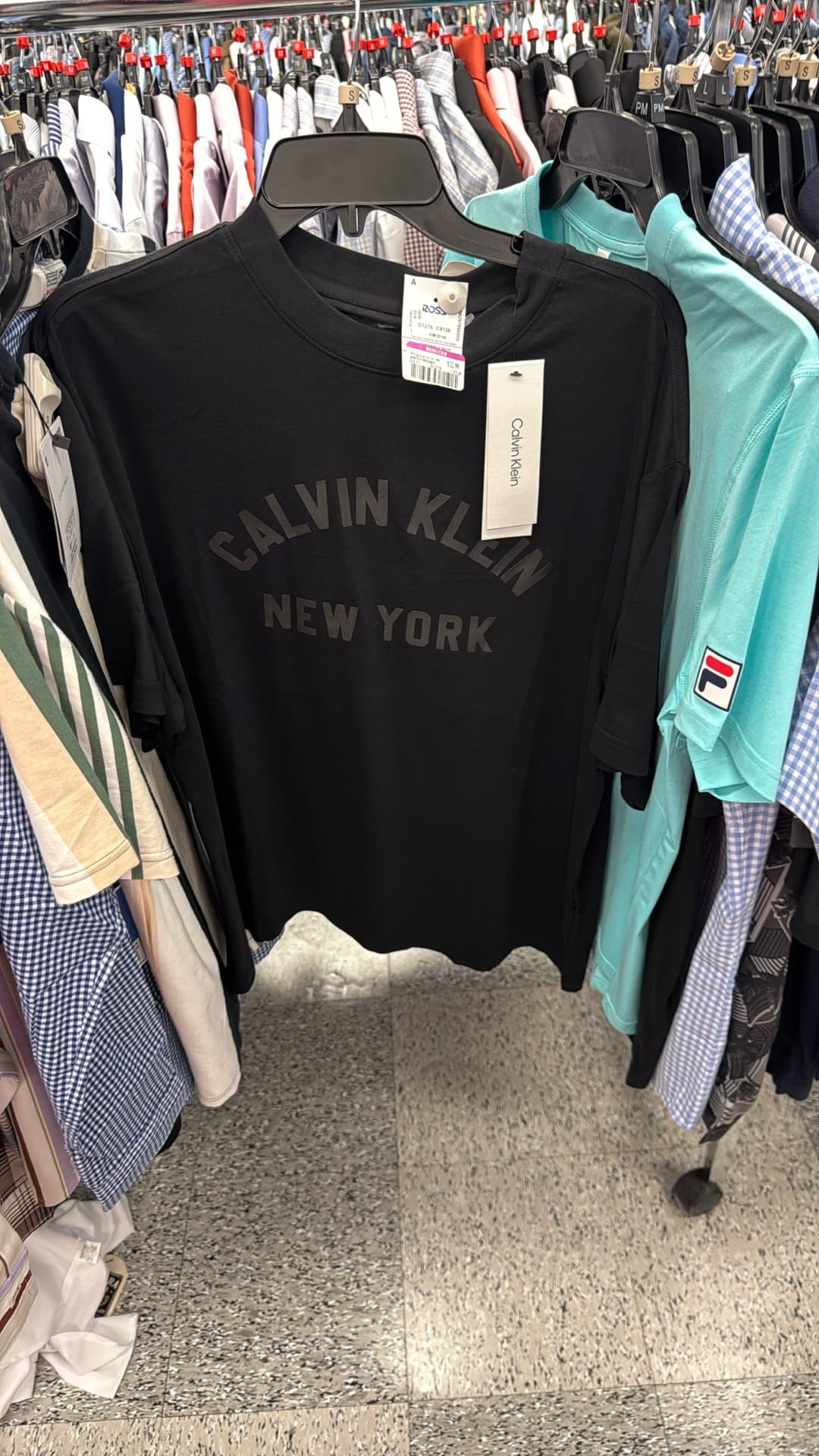 Чёрная футболка Calvin Klein